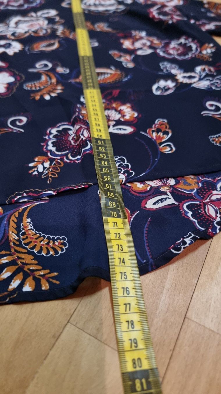 Camicette: Schicke Bluse mit Blumenmuster Gr. XL – Usato da Wald ZH venduto da CapLux 8
