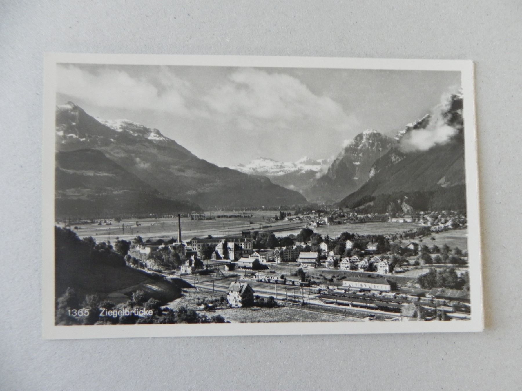 Ansichtskarten: Ansichtskarte Ziegelbrücke Glarus 1930 – Gebraucht aus Siebnen von krimsie