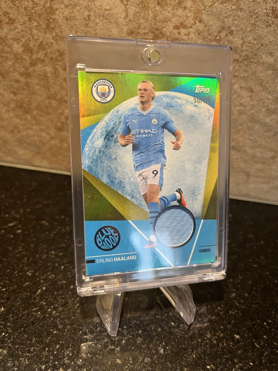 Topps Cartes à collectionner: Earling Haaland 50/50 GOLD Patch REFRACTOR RARE! – Neuf (Voir description) à Moudon par AndreSR89 3