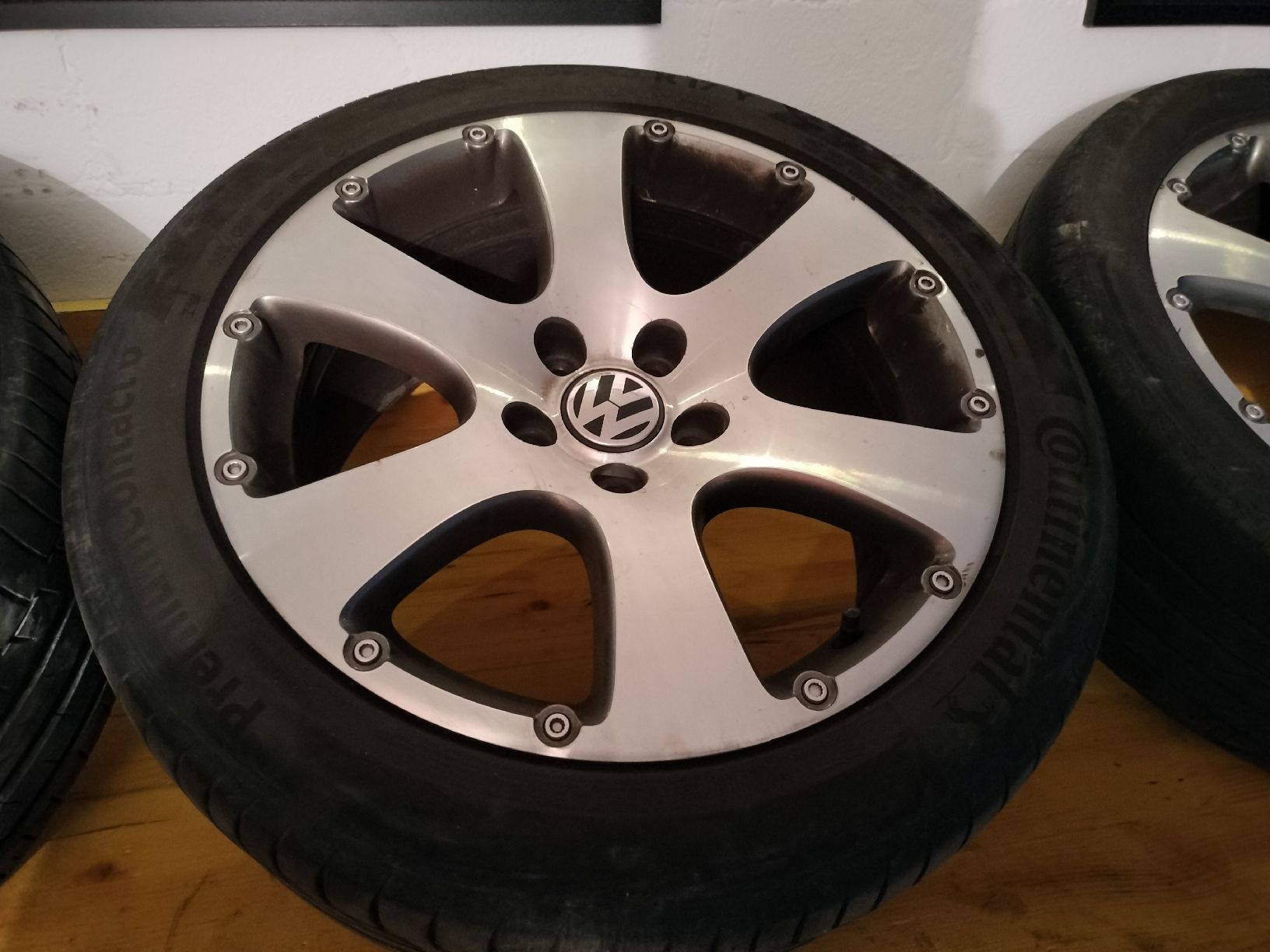 Pneumatici & Ruote complete: VW Turan Räder – Usato da Sempach venduto da Klara9 2