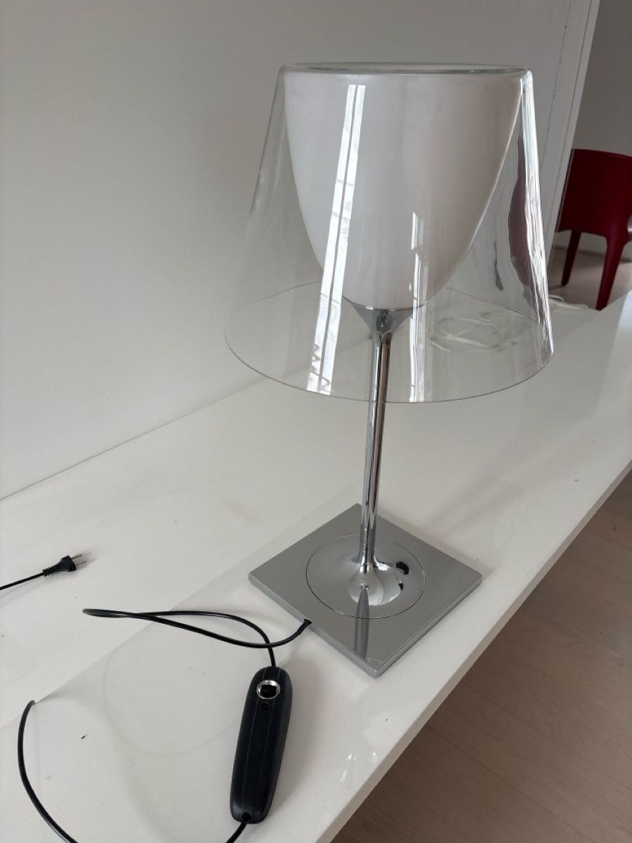 Flos Lampade: Flos Tischleuchte Ktribe – Nuovo (secondo la descrizione) da Horgen venduto da Epinas 1