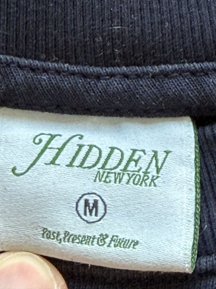 Pullover & Sweatshirts: Sweatshirt HIDDEN NY – Gebraucht aus St. Gallen von jrp495 1