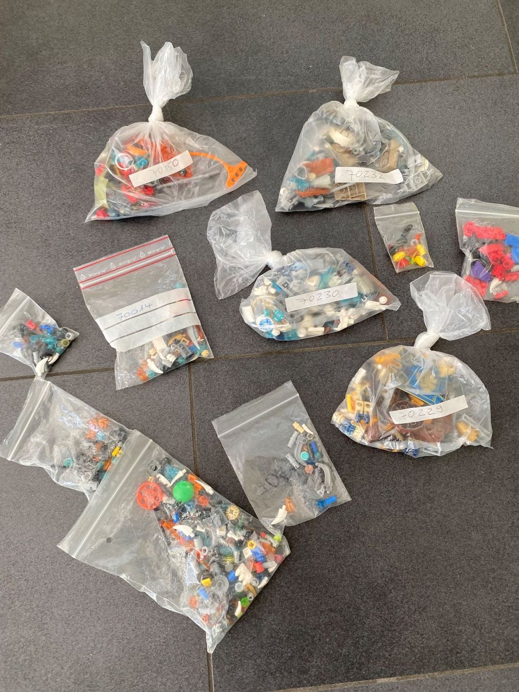 Lego Giocattoli: Lego Chima: Viele Ersatzteile – Usato da Zimmerwald venduto da Ngiyabonga