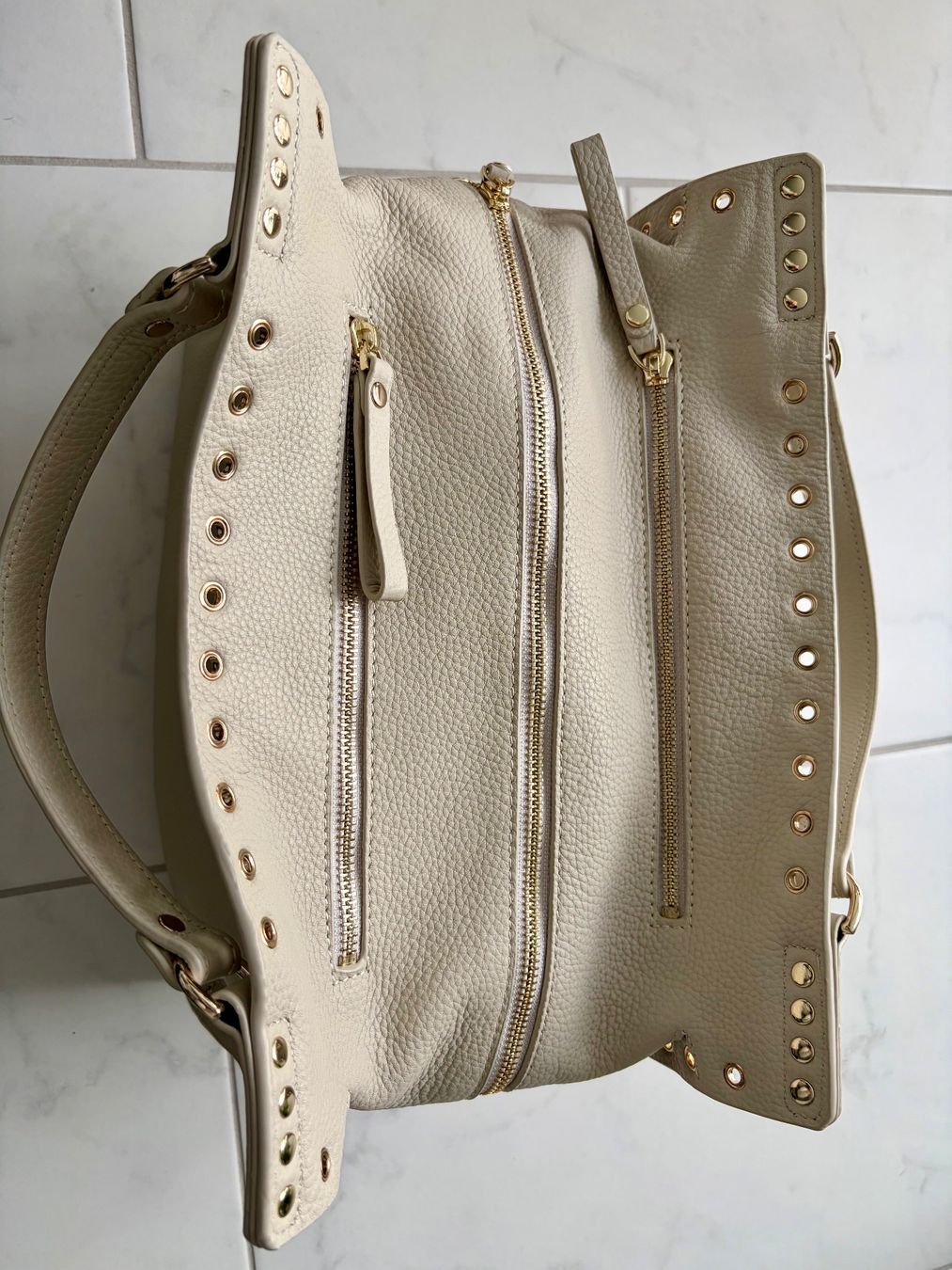 Tosca Blu Borse da donna: Tosca Blu Lederhandtasche in hellem Beige – Usato da Geroldswil venduto da and_jfm2 1