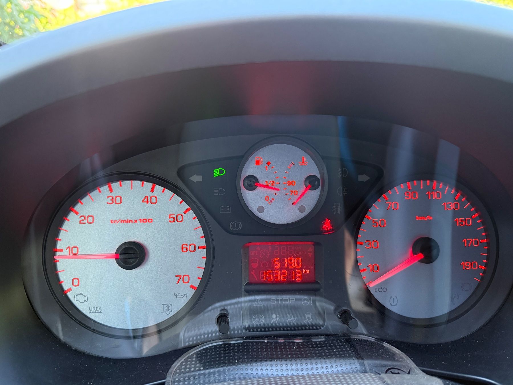 Citroën Automobili: Citroen Berlingo, 1.2i, Multispace / Minivan/ Minicamper – Usato da Matten b. Interl venduto da trulletrampel-1 7