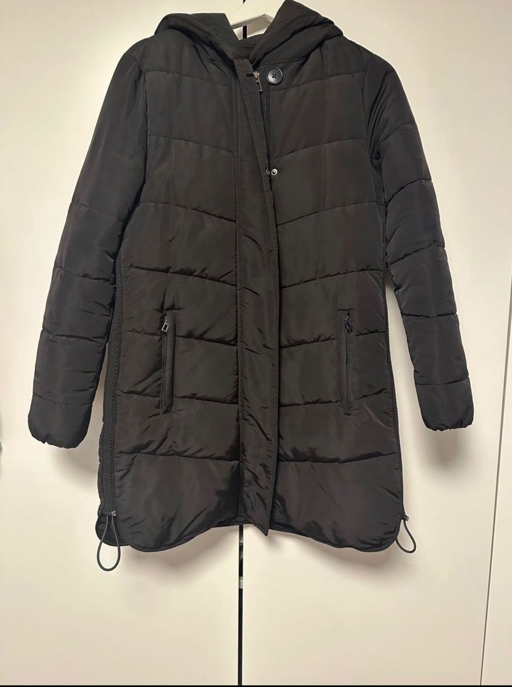 Tom Tailor Giacche: Tom Tailor Damen Winterjacke Gr. S schwarz – Usato da Romanshorn venduto da Apicel