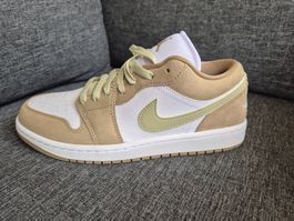 Ungetragene Air Jordan 1 (woman)