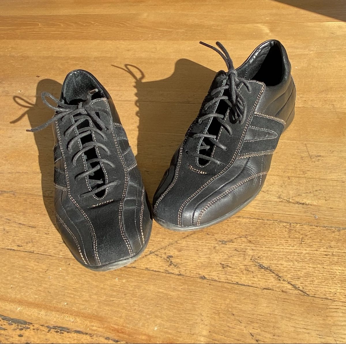 Scarpe da donna: easy Street Sneaker Schuhe schwarz Gr. 37 – Usato da Fislisbach venduto da KolibriSecondhand 1