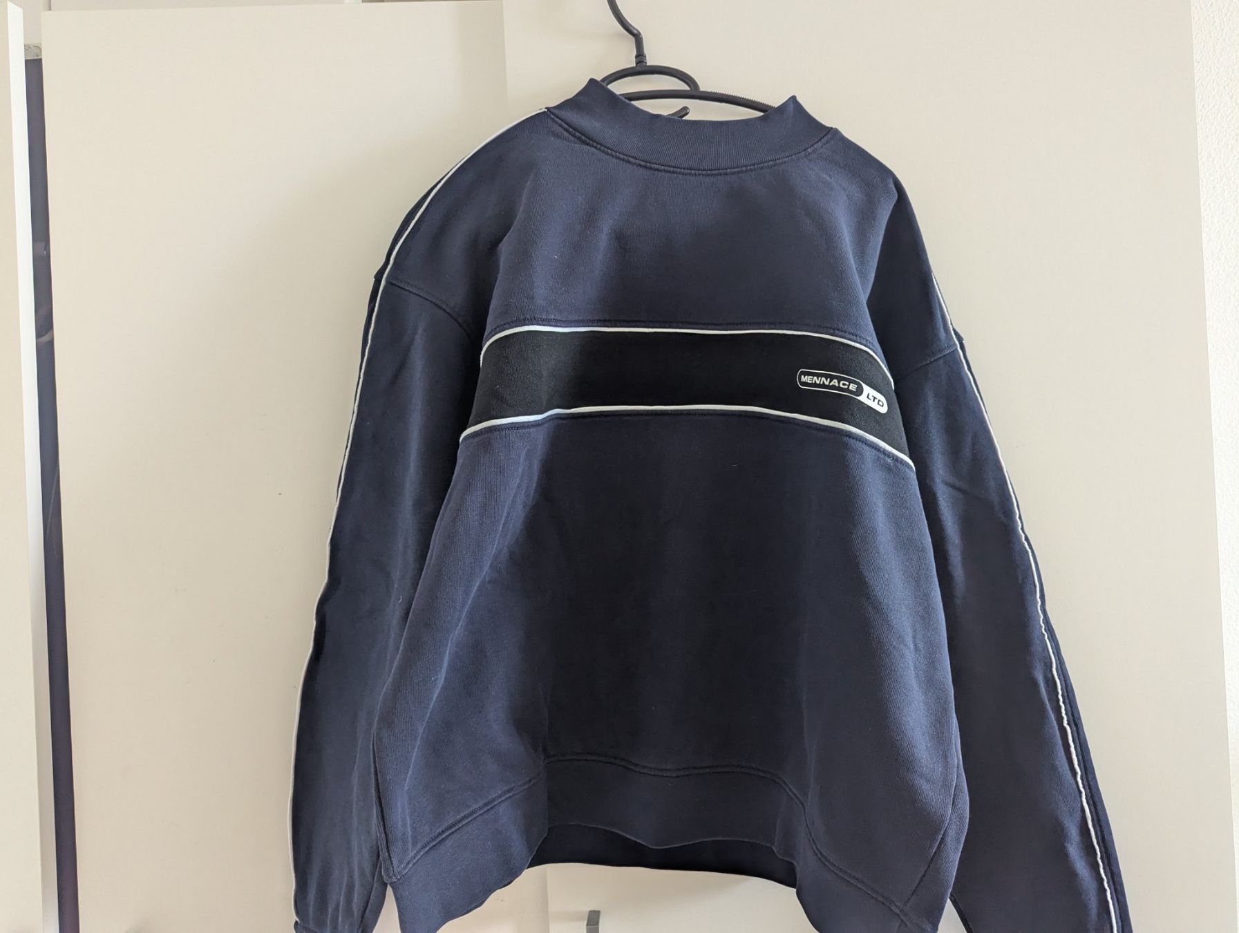Pulls & Sweat-shirts: Mennace LTD Pullover | Grösse S Oversized – D'occasion à Wolfhausen par janine621