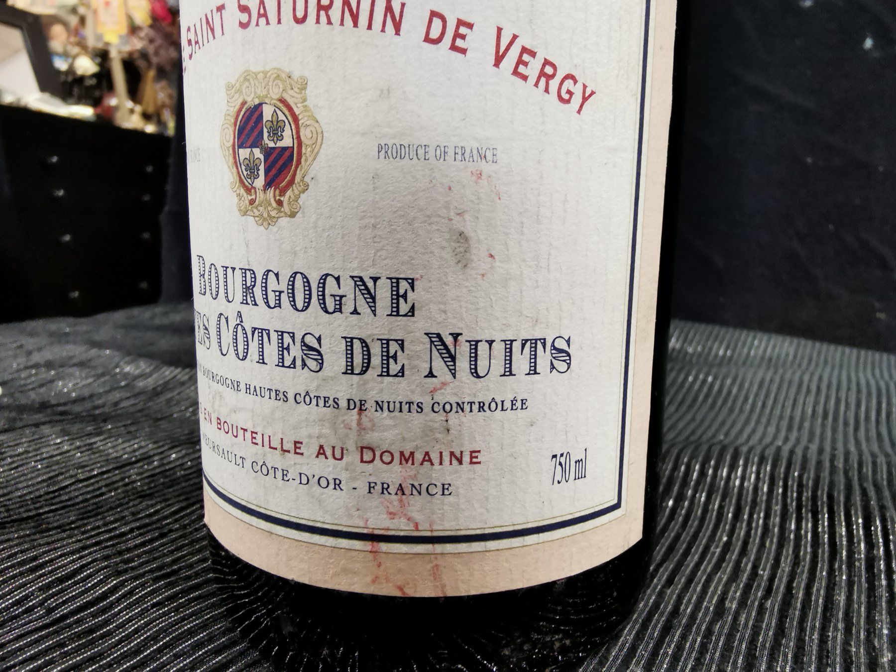 Vino: BOURGOGNE HAUTES CÔTES DE NUITS 2002 – Nuovo (secondo la descrizione) da Genève venduto da Leboucheoreilles 1
