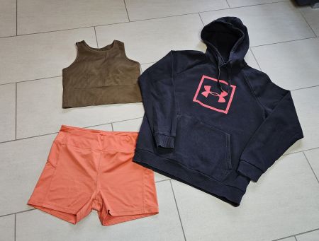Sporthose & Sportshirt & Hoodie Grösse L