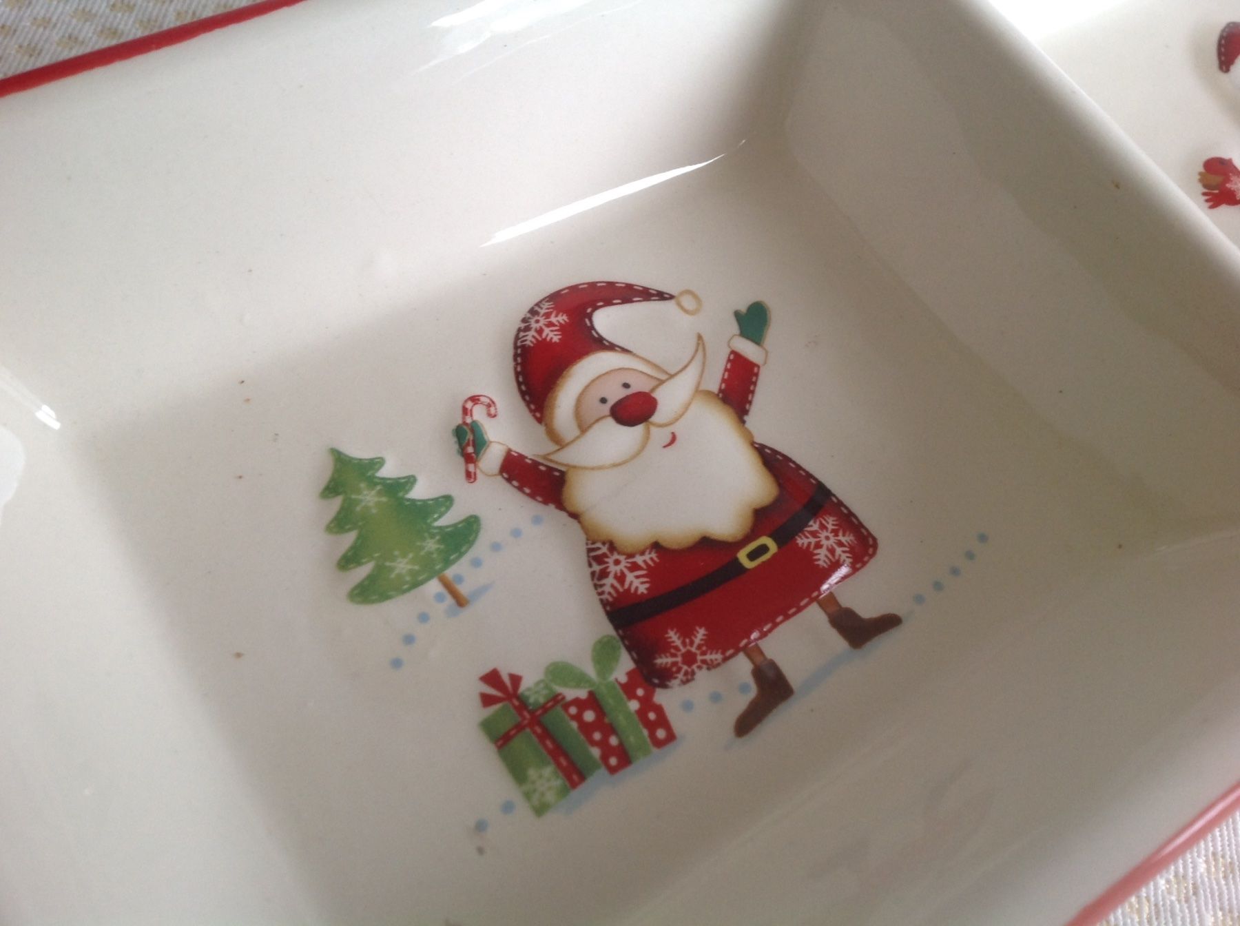 Piatti di portata: Plat à snack avec décor de Noël – Usato da Sion venduto da accroshoes 2