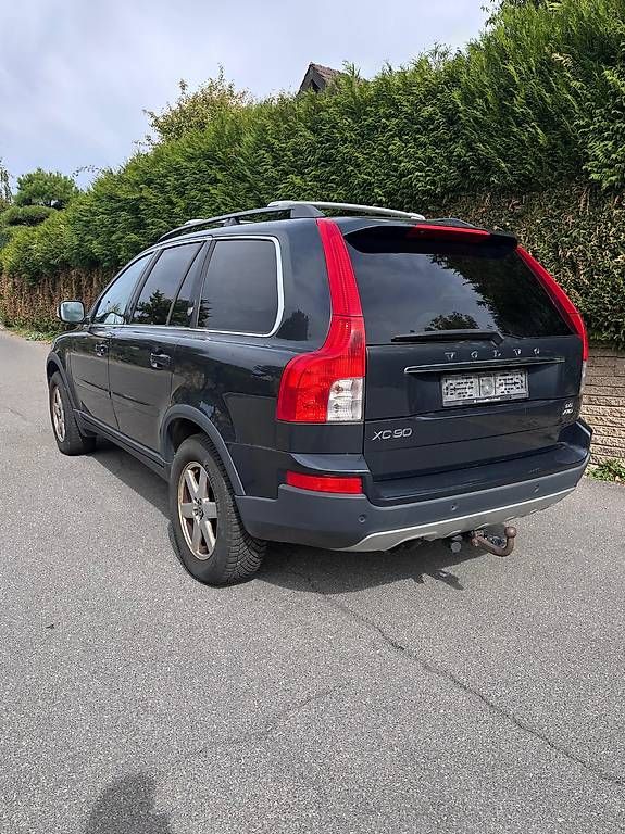 Autos: Volvo XC90  – D'occasion à Bioley-Orjulaz par mistigremmy 1