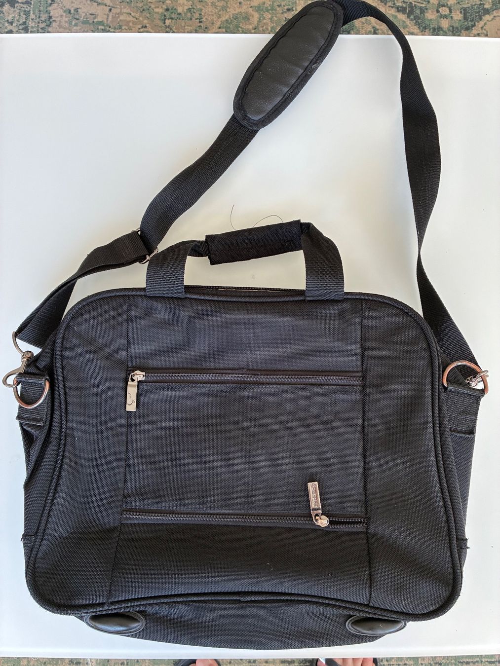 Borse: Laptop / Computer Tasche (42 x 32 cm) – Usato da Zollikon venduto da terry11 4