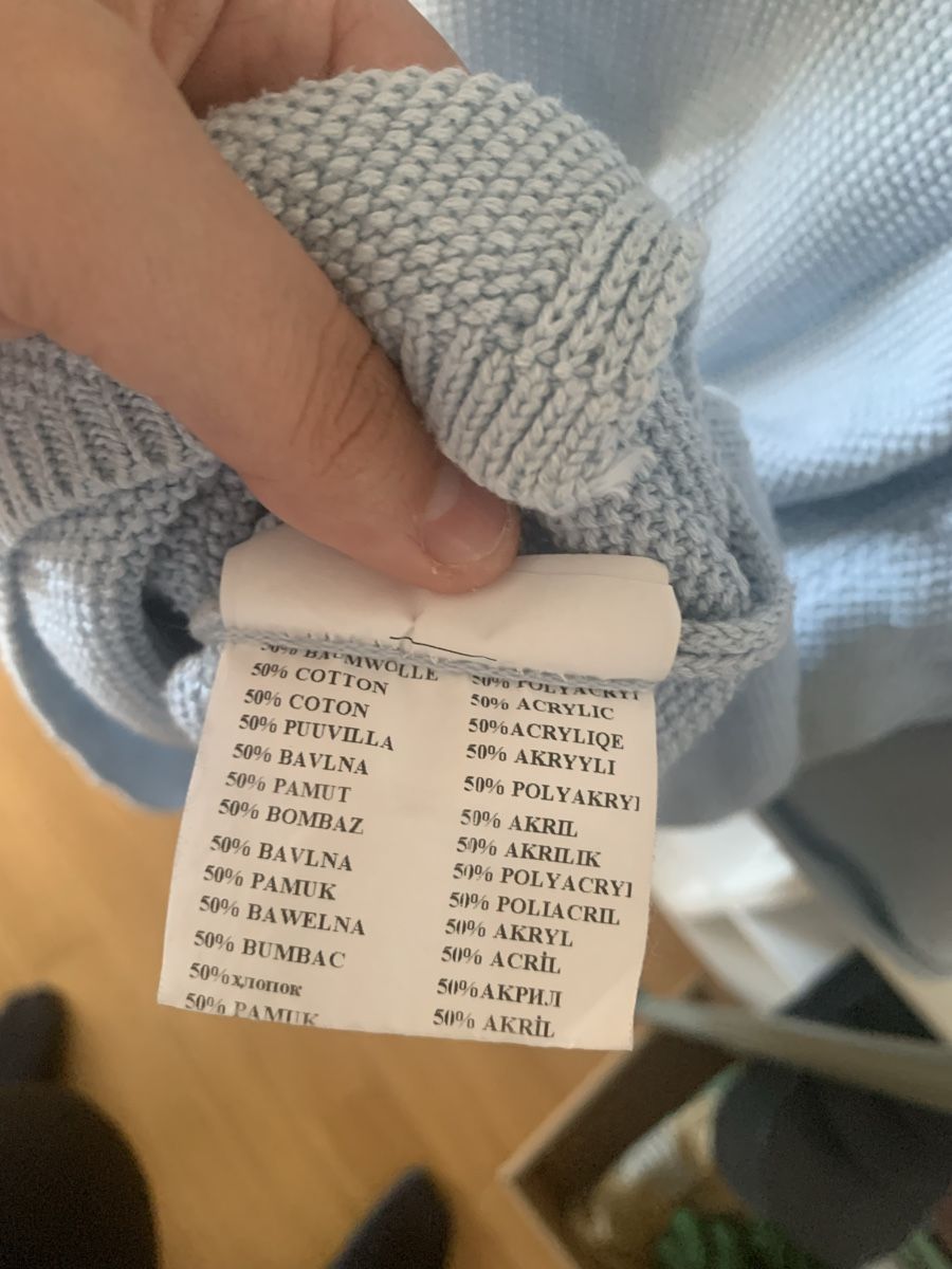 Pullover & Sweatshirts: Leichter Pullover – Gebraucht aus Basel von ari_xy65 1
