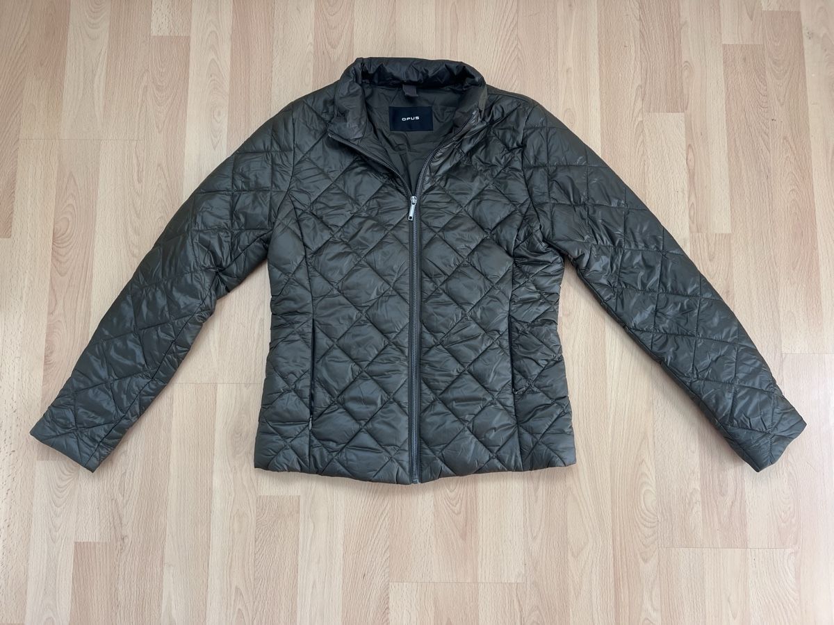 Giacche: Steppjacke Opus olivegrün, Gr. 34 – Usato da Dübendorf venduto da Charlie03 4