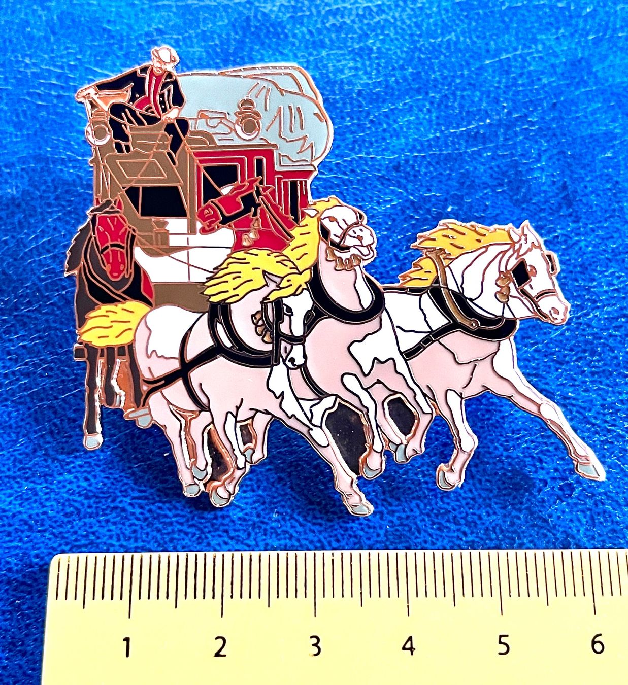 Placchette & Badge: Pin Postkutsche 6 cm – Usato da Renan BE venduto da johncactus