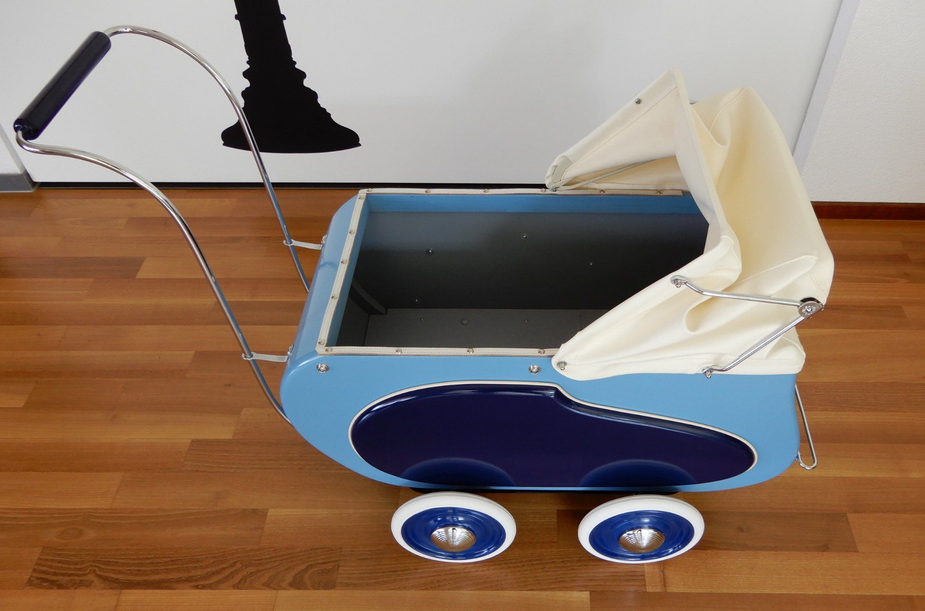 Puppenwagen: Puppenwagen Helvetia – Gebraucht aus St. Gallen von Dachs330 2