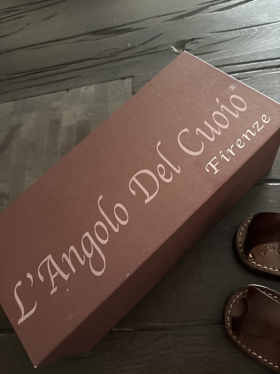 Scarpe da donna: Neuwertig, Sandalen Größe 37 mit Blümchen – Nuovo (secondo la descrizione) da Kreuzlingen venduto da boston010 3