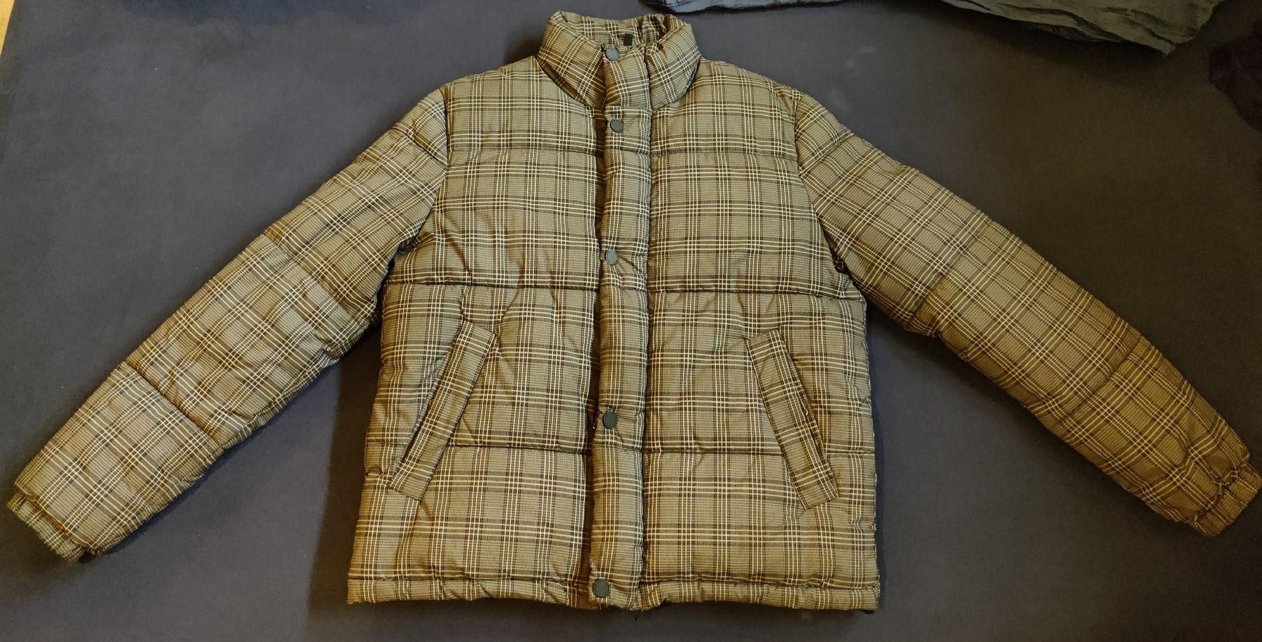 H&M Giacche: H&M Herren Winterjacke Gr. M kariert – Usato da Sursee venduto da res_zzn8
