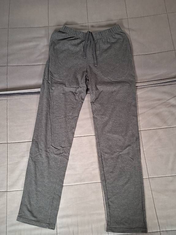 Hosen: Grey Casual Pants – Gebraucht aus Kriens von Jeremyt05