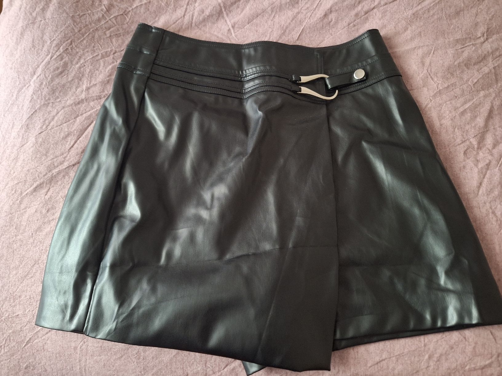 Gonne: jupe-short – Nuovo e nell'imballaggio originale da Fribourg venduto da car_6vvs