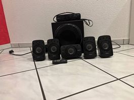 Logitech Z906 Boxen