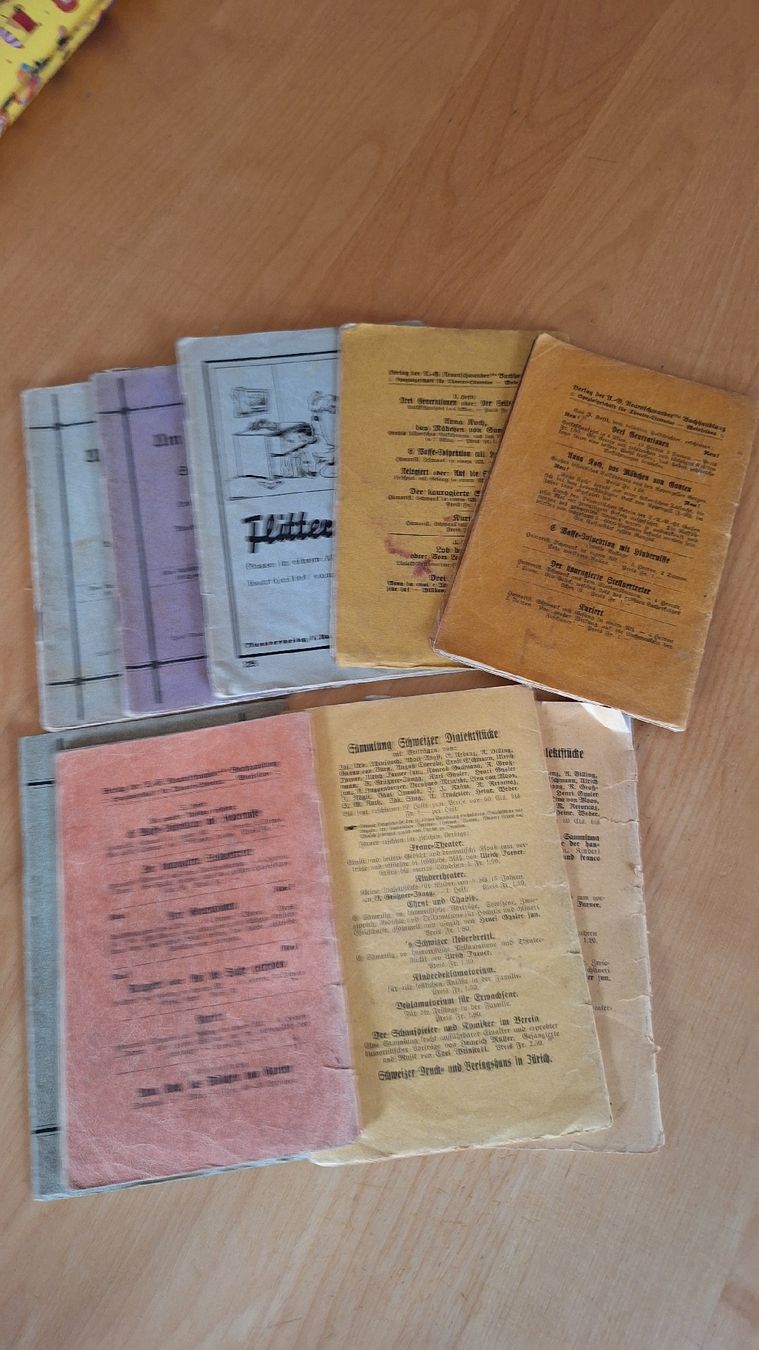 Libri: Theaterbüchlein ab 1911 – Usato da Bönigen venduto da saft195619 1