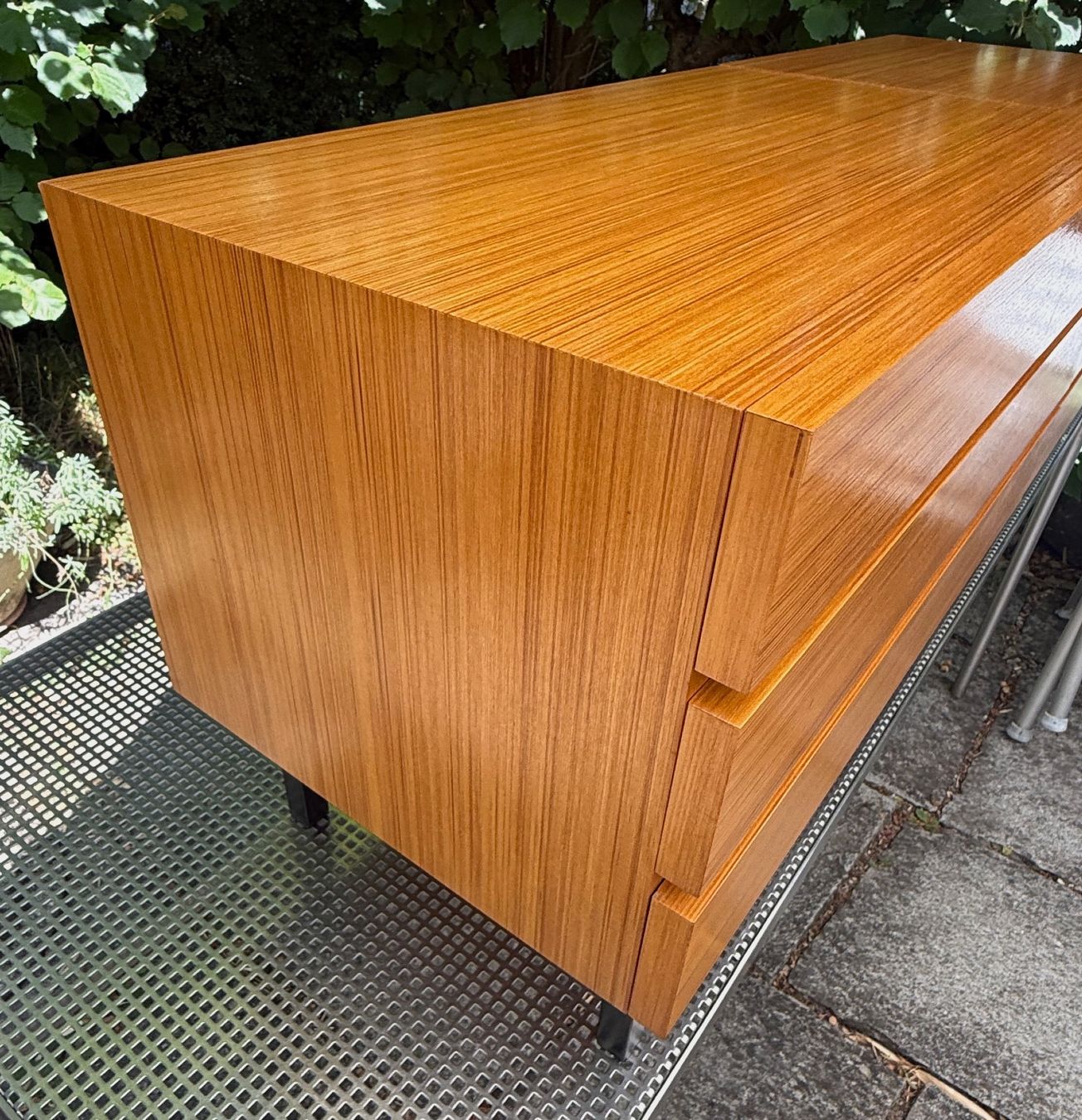 Kommoden: Sideboard oder Nachttische // 2er Set // 1960er – Gebraucht aus Schinznach-Dorf von mix 9
