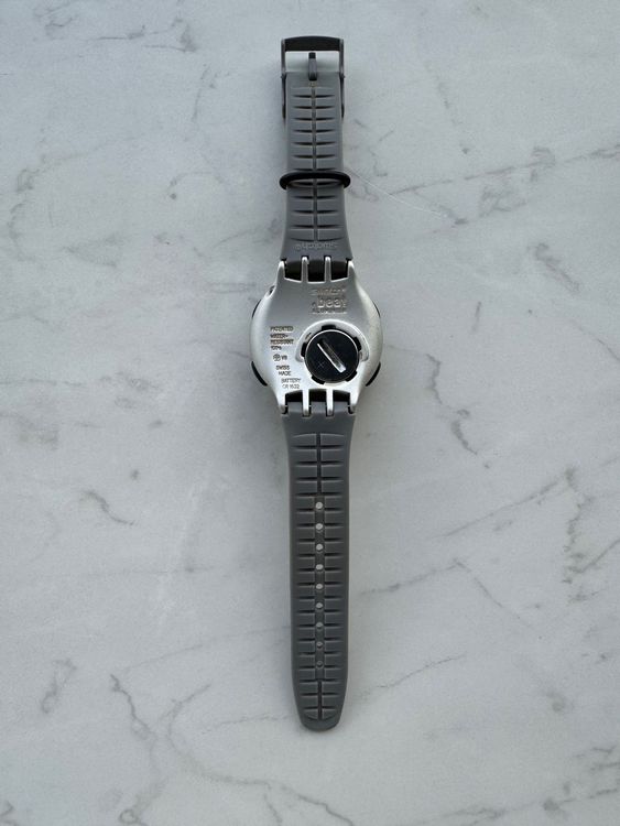SWATCH*BEAT*ALU *YQS1000*FLOATING.DOT.*MIT SILIKON BAND 8