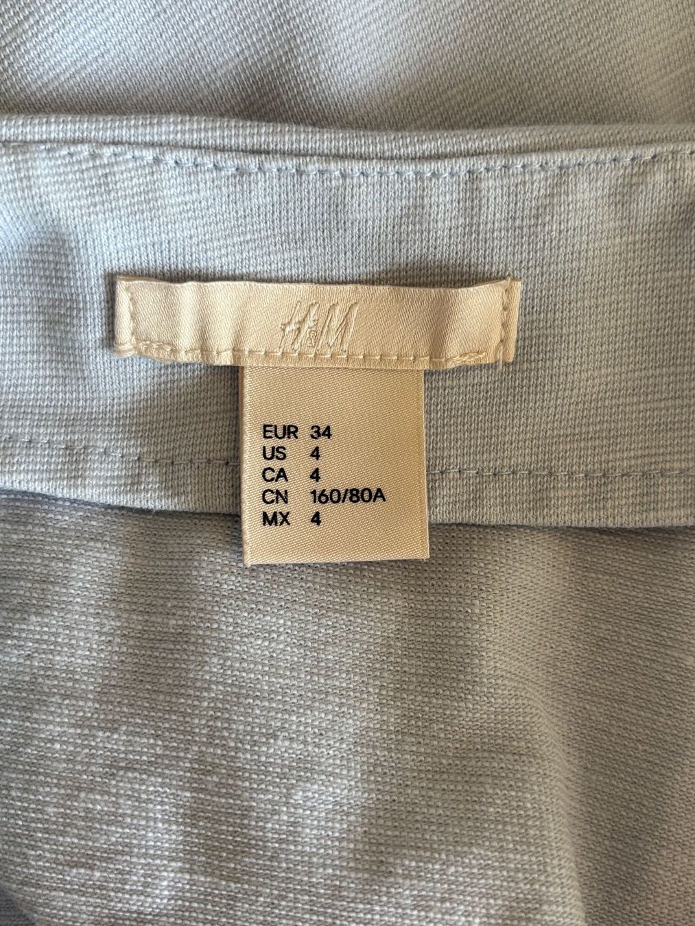 H&M T-shirt: H&M hellblaues Longshirt/Minidress Gr. 34 – Usato da Zürich venduto da missmodernage 4