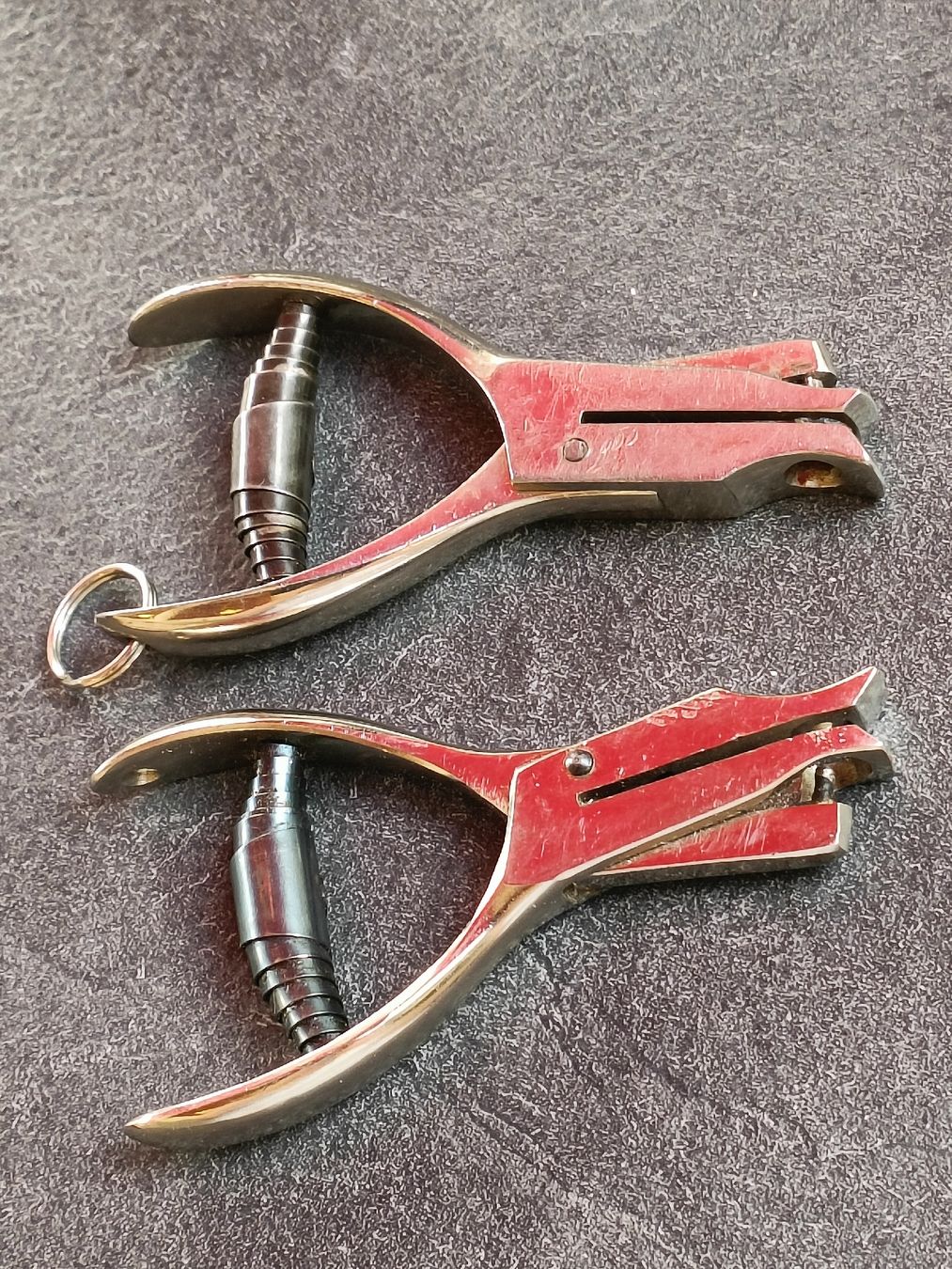 Alle Werkzeuge: Zwei alte Billett Knipser  – Gebraucht aus Brugg AG von Ente015 2