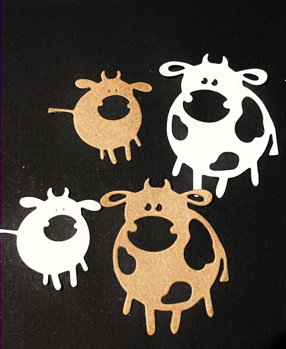 Sciablone: Stanzschablonen-Set Kühe NEU – Nuovo e nell'imballaggio originale da Effretikon venduto da wenuss