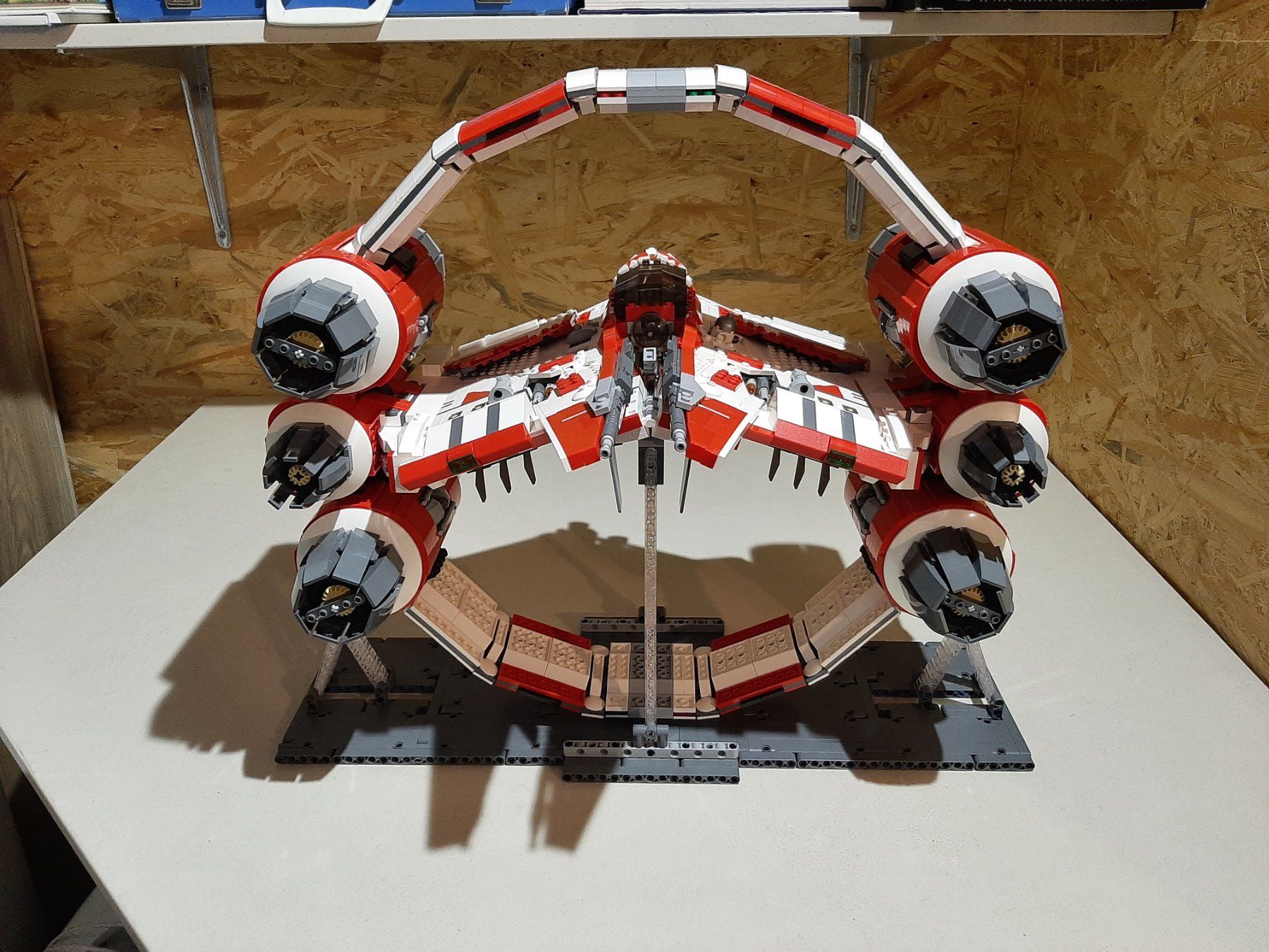Mould King Baukästen: Mould king 21047 Interstellar Ring Fighter. – Gebraucht aus Tramelan von bragamal 3