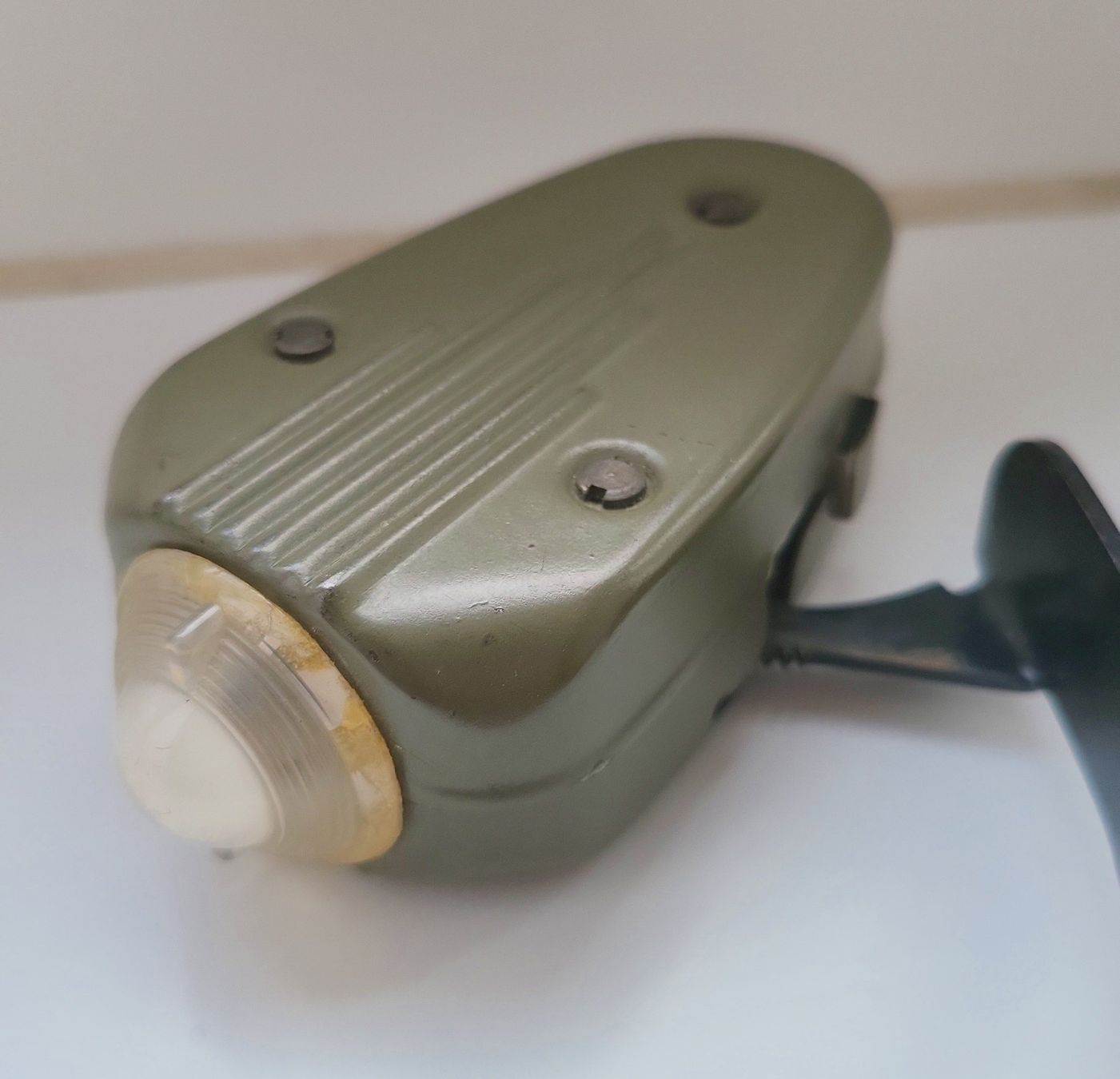 Philips Lampade: Philips Dynamo-Taschenlampe, 2. Weltkrieg – Usato da Muttenz venduto da Mithrur 4