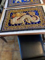 Vend 2 x tapisseries dragons et éléphant