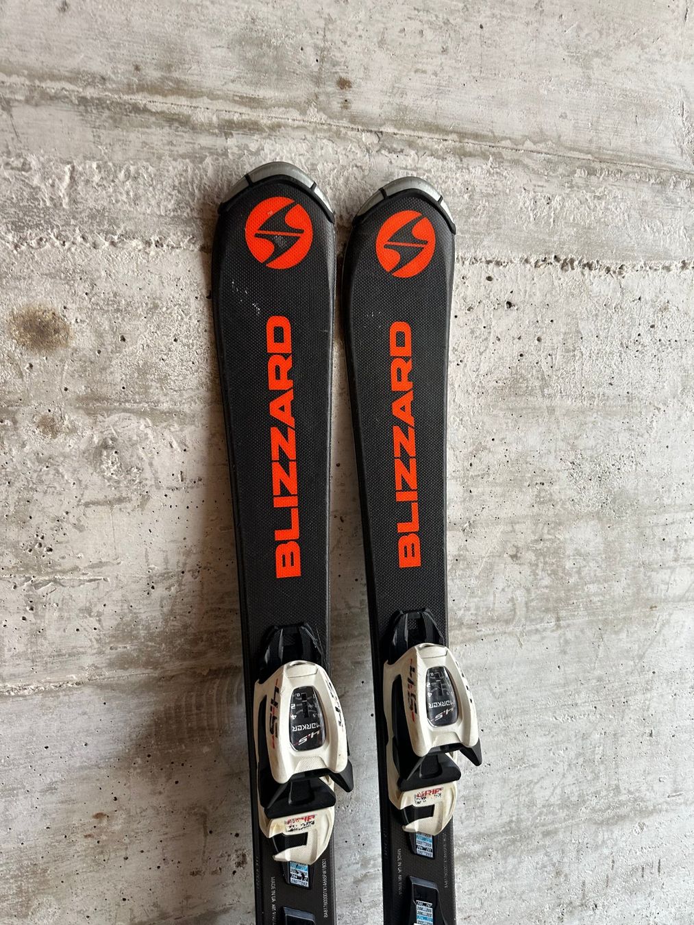 Blizzard Sci: Blizzard Kinderski 100cm – Usato da Emmenbrücke venduto da karkarkar 1