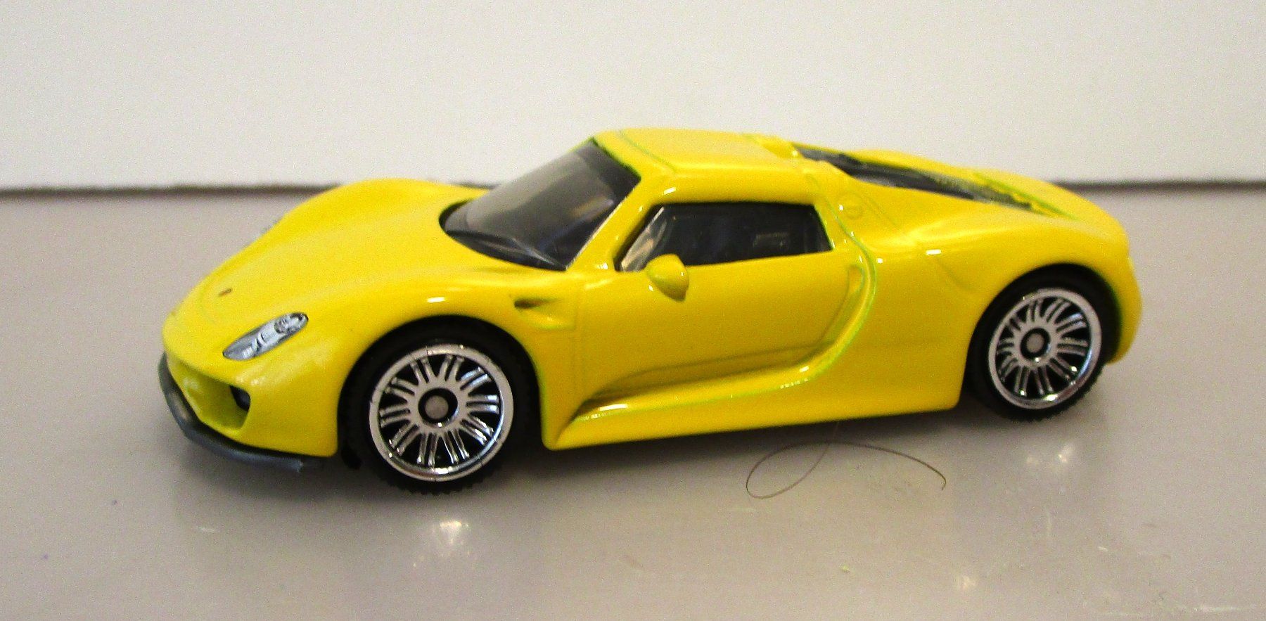 Porsche Modellini d'auto: MATCHBOX PORSCHE 918 SPYDER – Nuovo (secondo la descrizione) da Chêne-Bourg venduto da breno56 1
