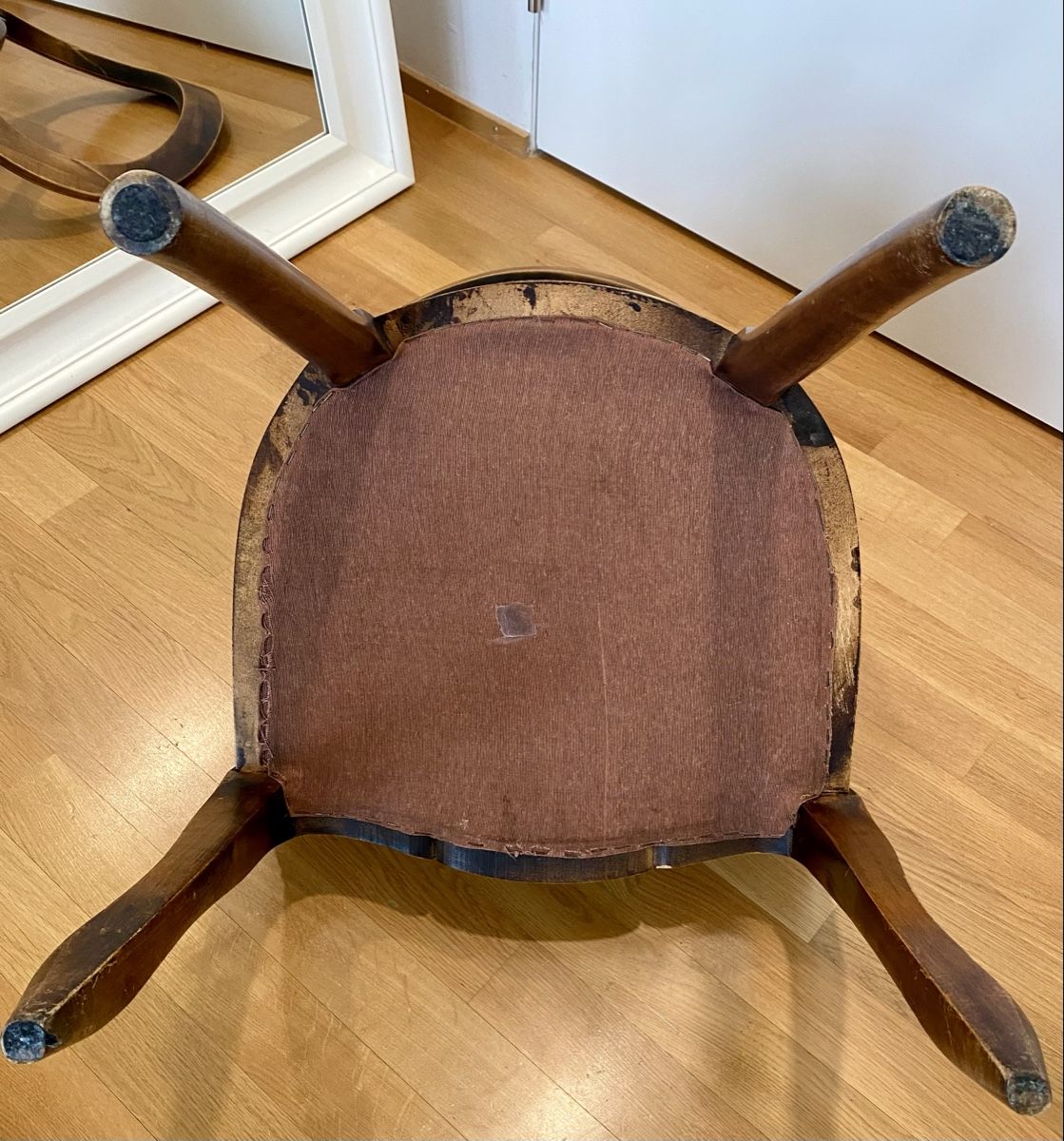 Sedie: Antiker Stuhl aus massivem Holz – Usato da Basel venduto da phidelitas 9
