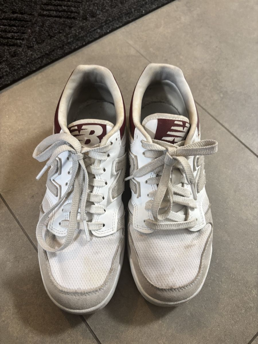 Scarpe da donna: Basket New Balance – Usato da Lausanne venduto da Mbama23