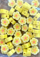 Fimo Bastelperlen lila Blume 50 Stück