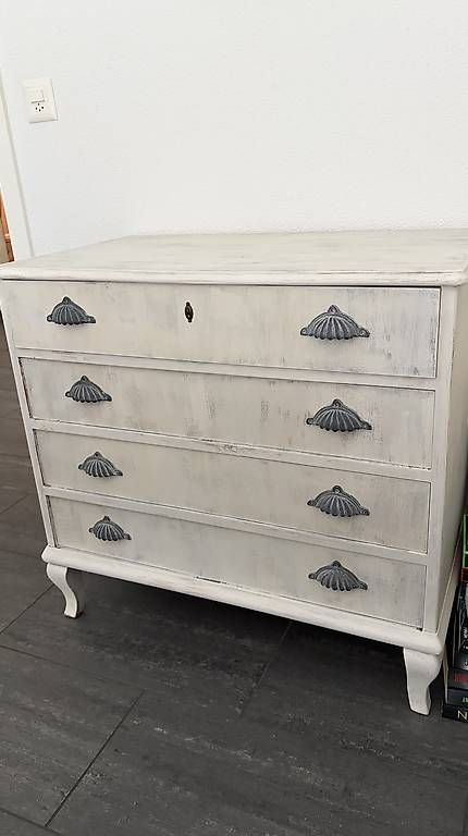 Commodes: Kommode im Shabby chic Stil – D'occasion à Frick par TheBurningHeart