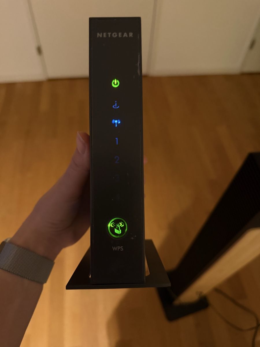Netgear Modems & Router: NETGEAR WNR2000 WLAN-Router 300 Mbps – Gebraucht aus Thalwil von onurco 4
