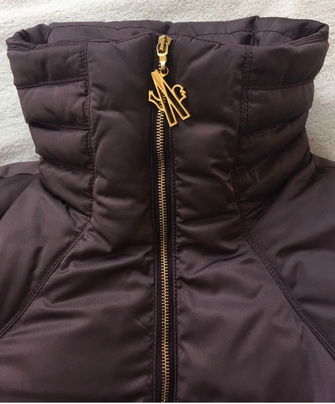 Moncler Vestes: Verkaufe Moncler  Winterjacke – D'occasion à Laufen par 123mohnblume 3