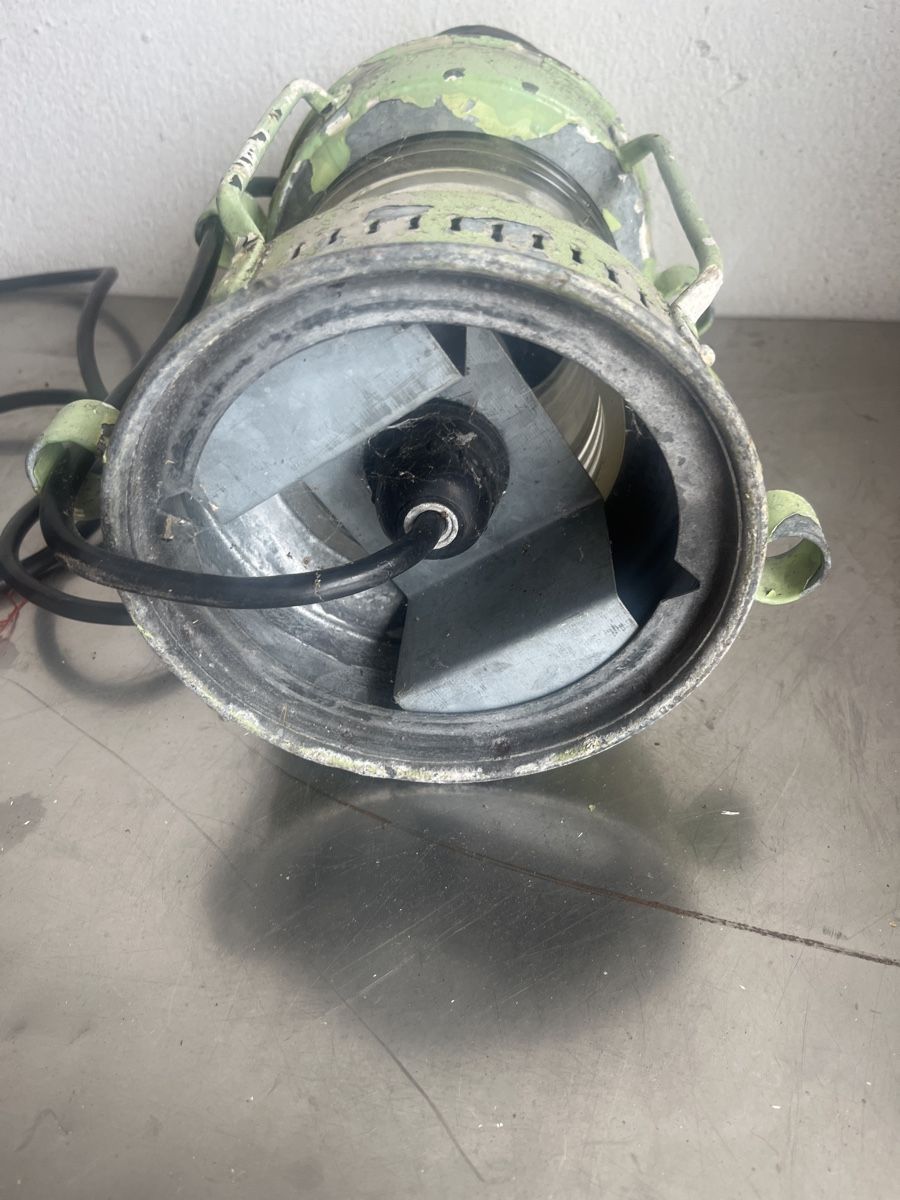 Lampen: Schiffslampe grün gebraucht mit Kabel und Stecker – Gebraucht aus Brienz BE von hey_z9vg 3