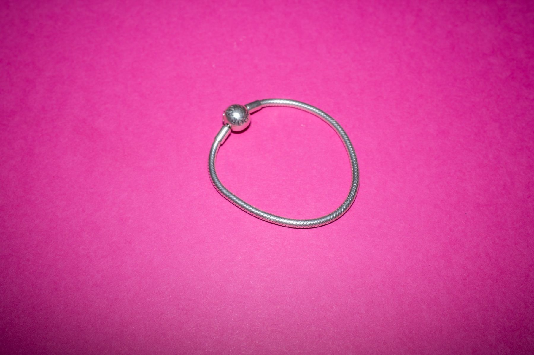 Pandora Bracciali & Braccialetti: PANDORA CHARM ARMBAND – Nuovo (secondo la descrizione) da Zürich venduto da ligr