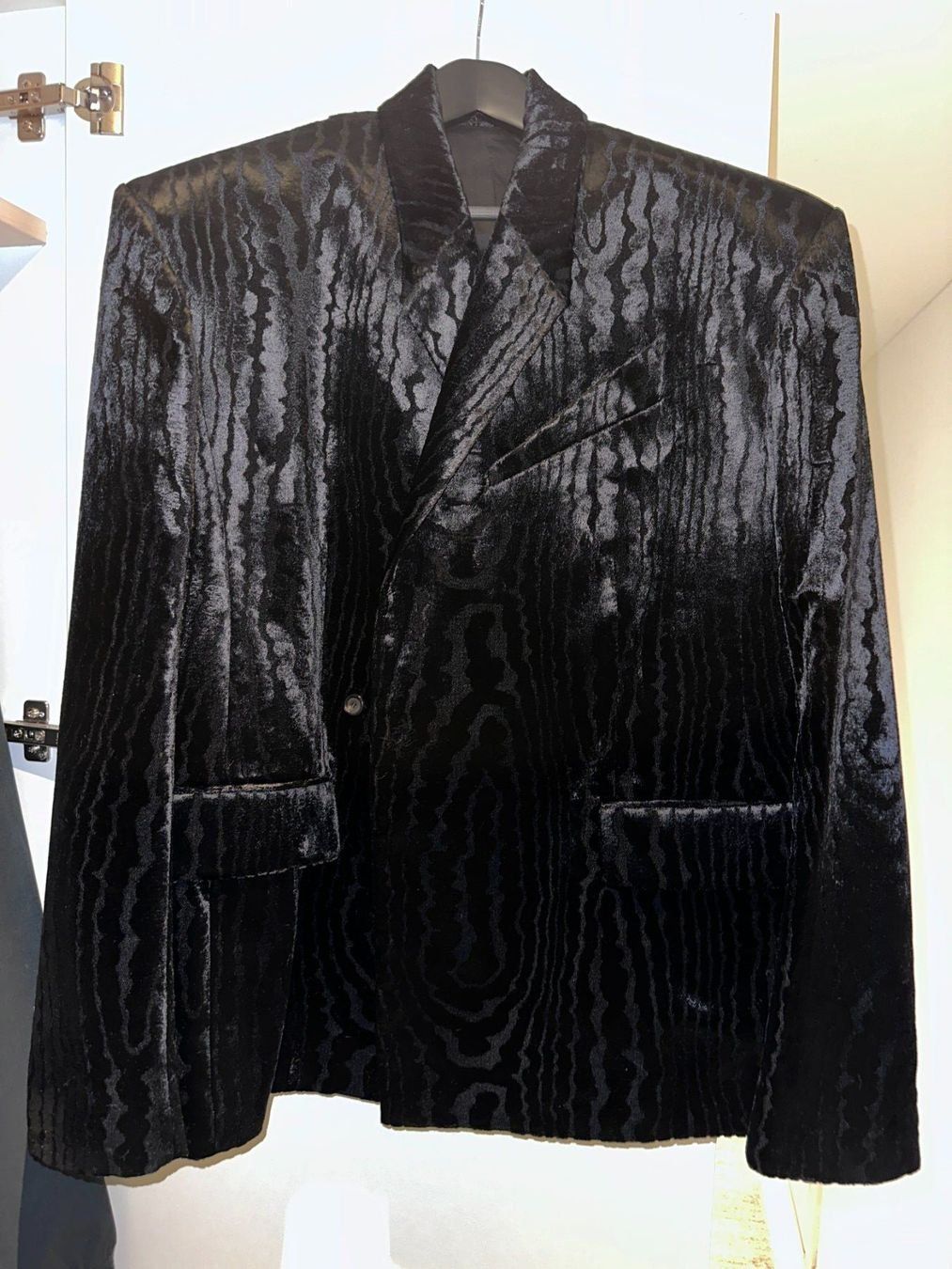 Mugler Giacche: Mugler Black Moiré Velvet Blazer Men's – Nuovo (secondo la descrizione) da Zürich venduto da ole_z2vf 2
