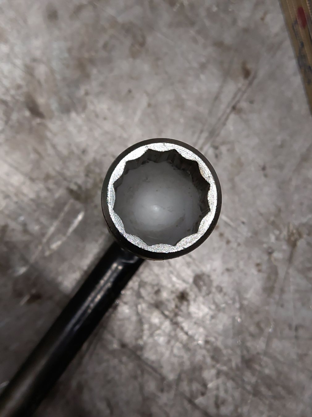 Alle Werkzeuge: Kurbel mit 19mm Schlüsselweite – Gebraucht aus Arnegg von Arnrom 1