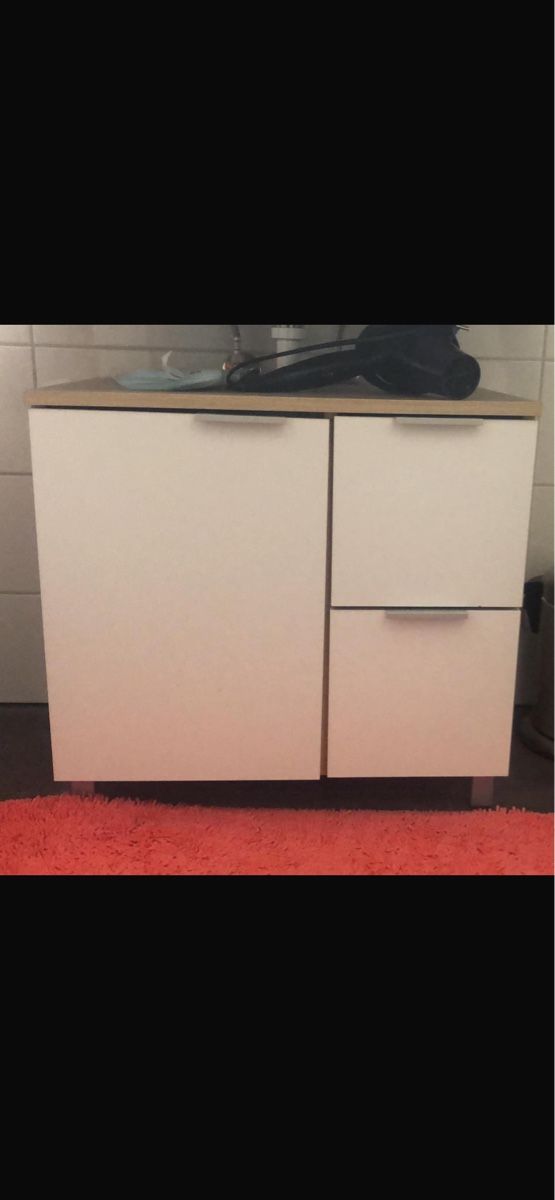 Mobili per bagno: Badezimmerschrank – Usato da Frauenfeld venduto da hel_f7f7