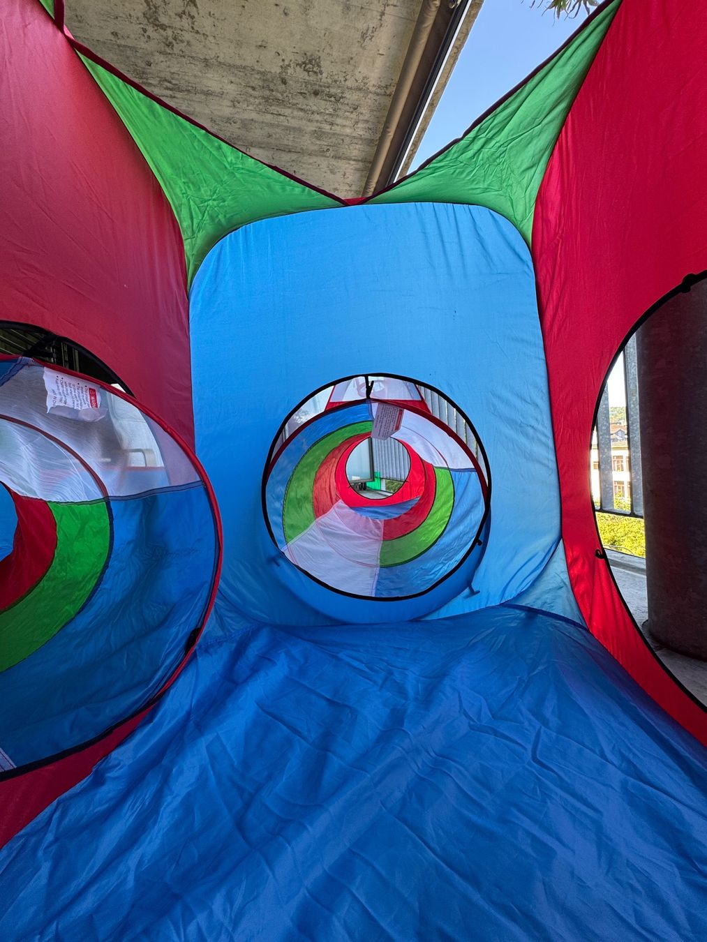 Sonstige Kinderbetten & -möbel: Kinder Spielzelt-Set – Gebraucht aus Zürich von mario_st 1